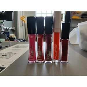 L'Oreal Paris Infallible Pro Matte Liquid Lipstick and Wet n Wild Vivid Matte -